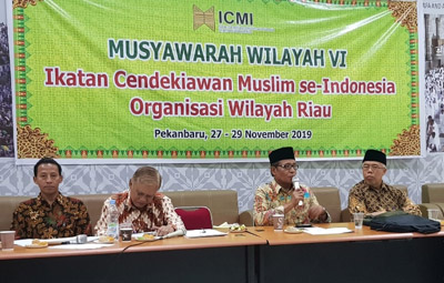  Aklamasi, Prof Alaiddin Koto Pimpin ICMI Riau Periode 2019-2024
